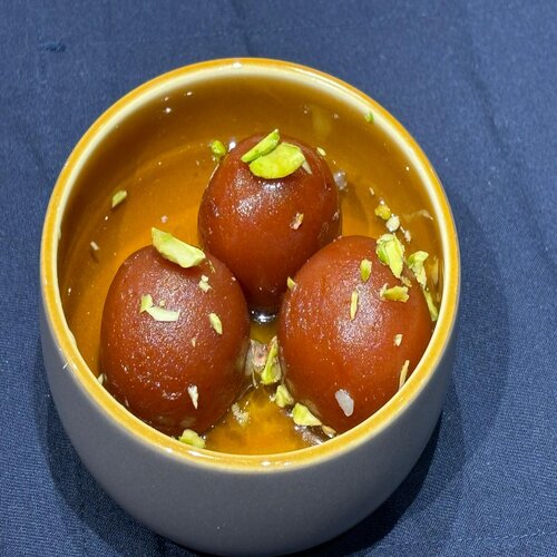 Gulab Jamun (3 pcs)